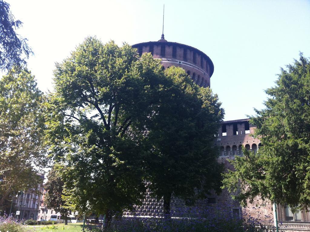 Mokinba Hotels King Milan Bagian luar foto