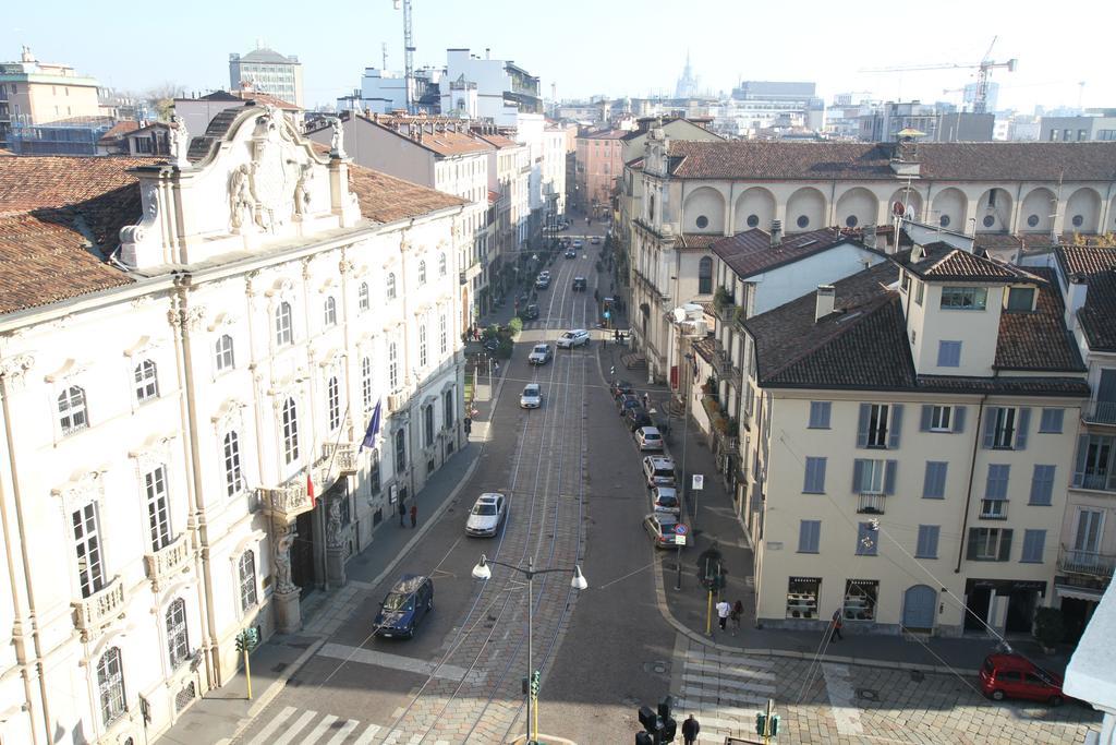 Mokinba Hotels King Milan Bagian luar foto