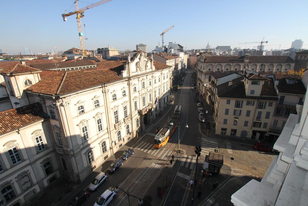 Mokinba Hotels King Milan Bagian luar foto