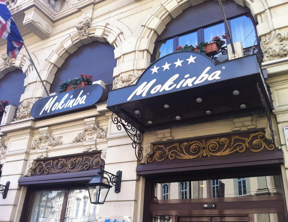 Mokinba Hotels King Milan Bagian luar foto