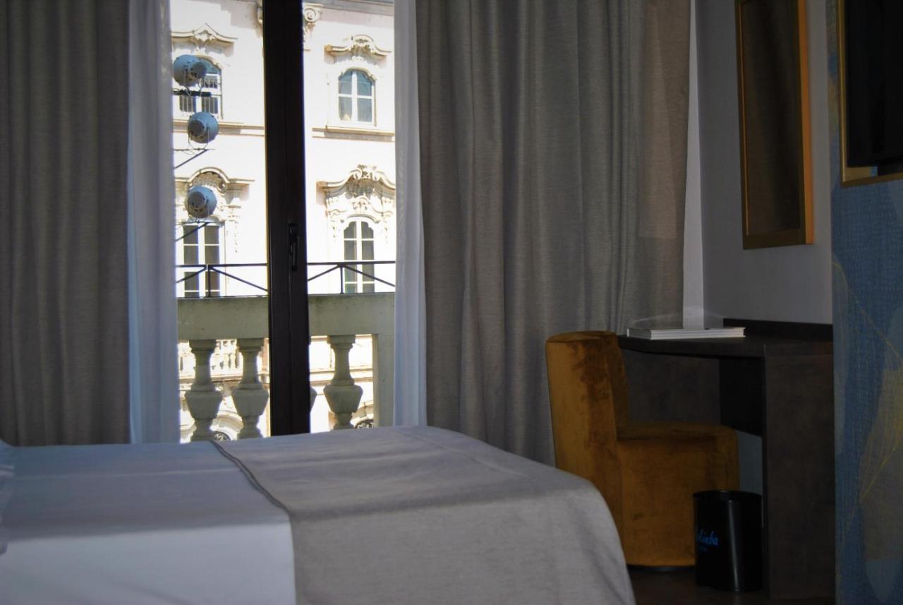 Mokinba Hotels King Milan Bagian luar foto