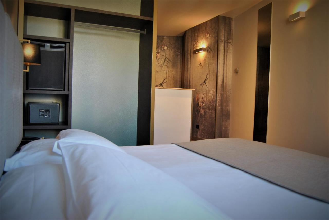 Mokinba Hotels King Milan Bagian luar foto