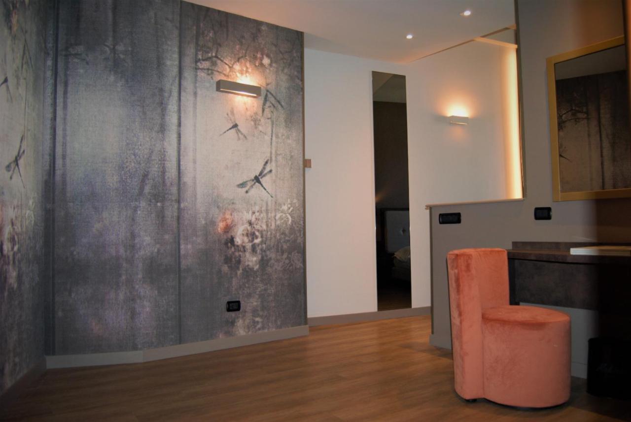 Mokinba Hotels King Milan Bagian luar foto
